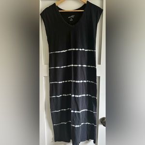 Womens cotton dress by universal thread. Sz S